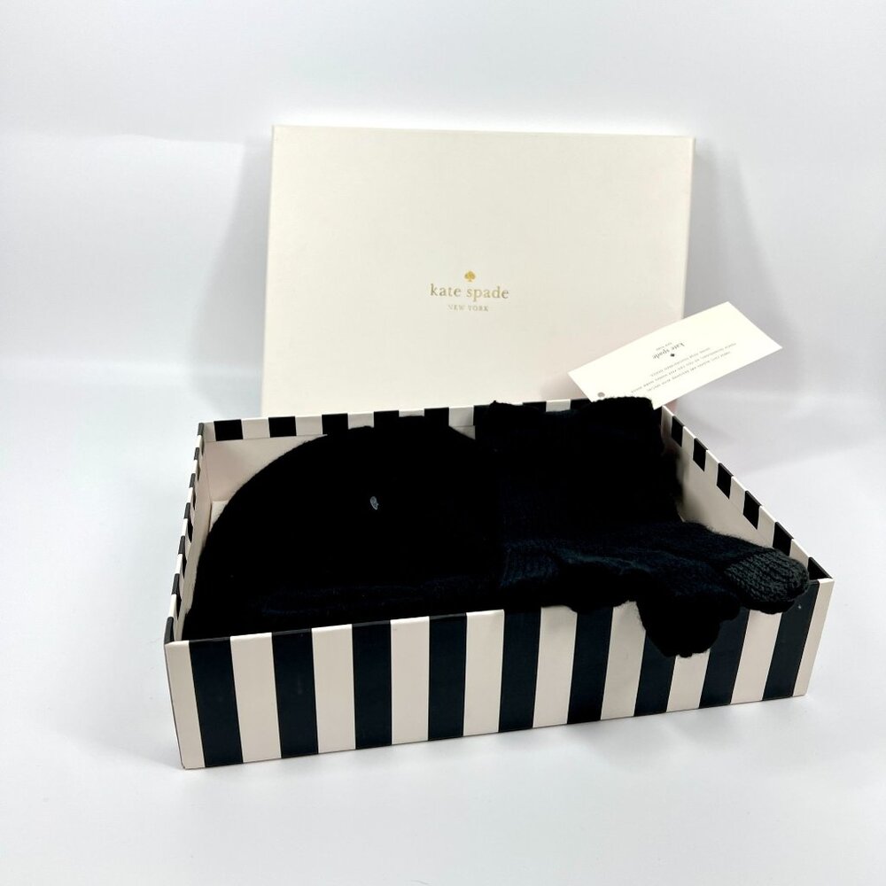 NWT Kate Spade Boxed Gift Set Bow Winter Stocking Hat Device Friendly Gloves Blk